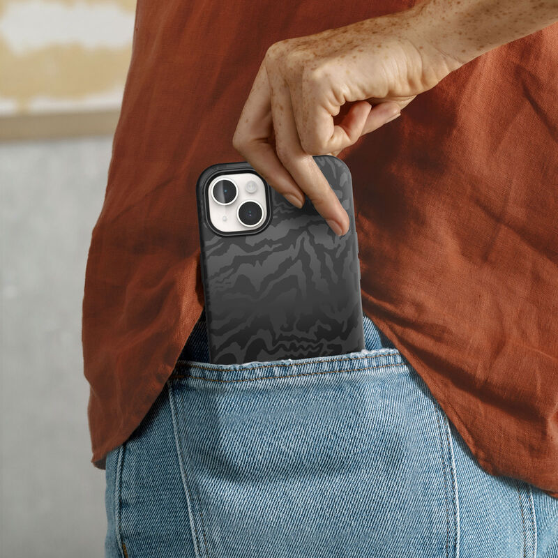 product image 3 - iPhone 14 Plus Hülle Symmetry Series mit MagSafe