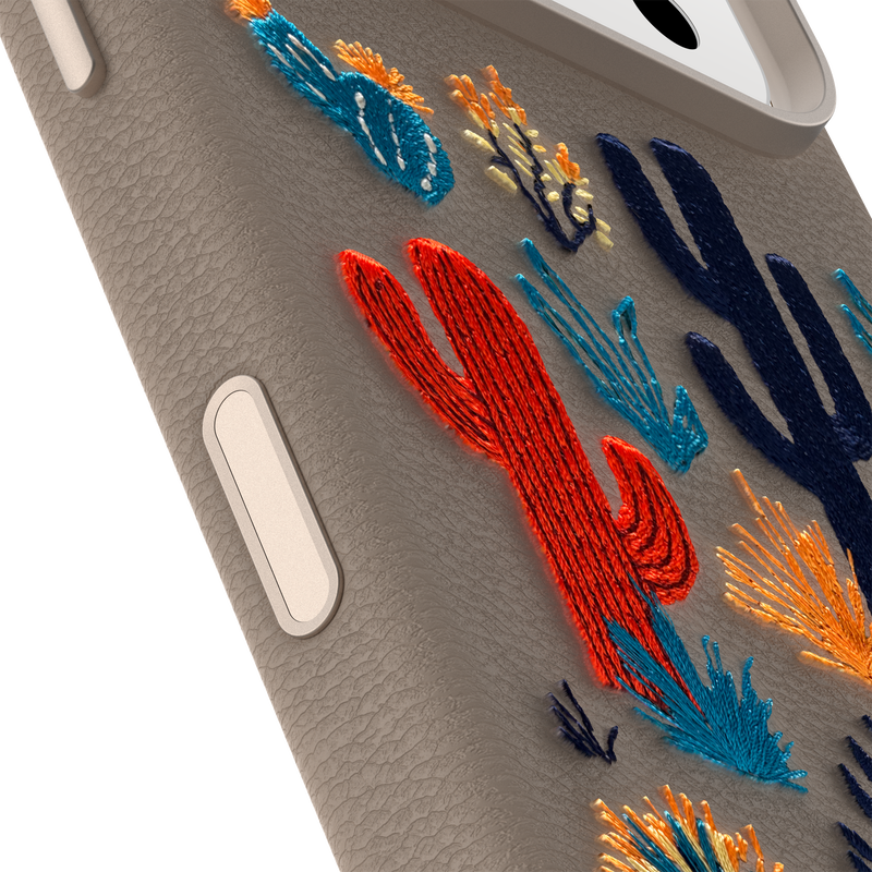 product image 3 - iPhone 17 Pro Hülle Symmetry Series Cactus Leather Embroidery